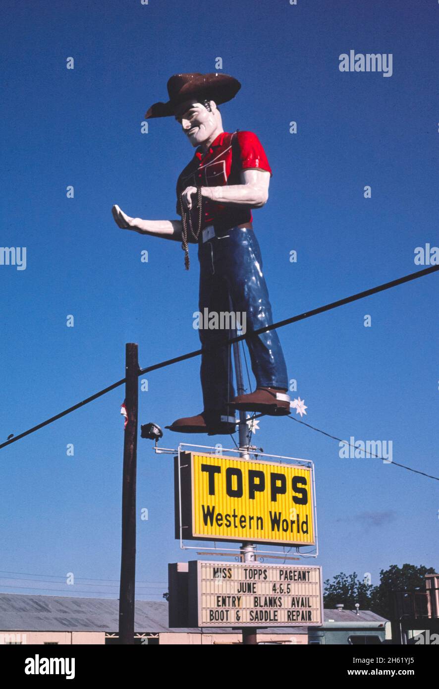1980s western wear store hi res stock photography and images Alamy