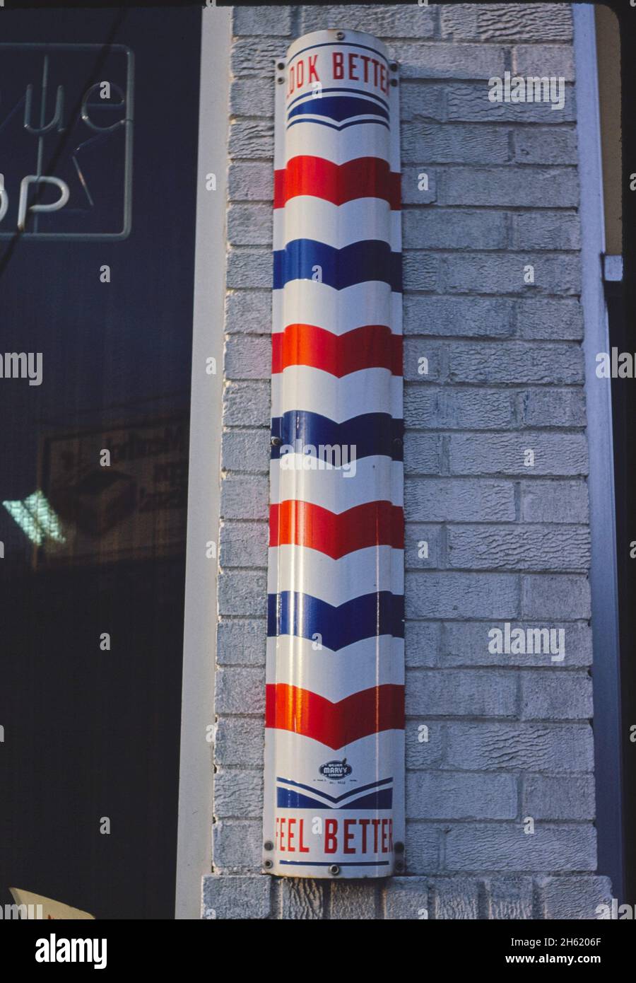 Barber pole, Ingersoll Avenue, Des Moines, Iowa; ca. 1980 Stock Photo