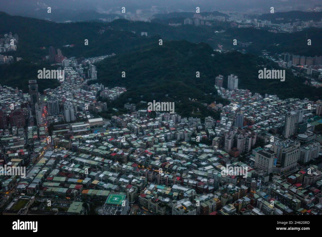 Taipei 101 Tower asia s Highest Observation Deck Stock Photo Alamy taipei-101-tower-asia-s-highest-observation-deck-stock-photo-alamy