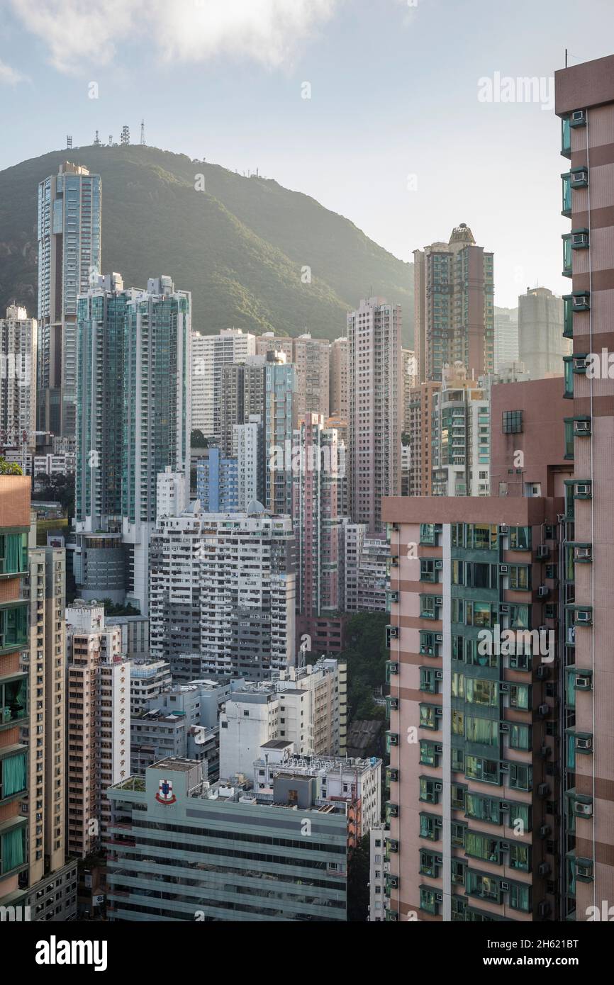 skyscrapers and neighborhoods in hong kong Stock Photo Alamy