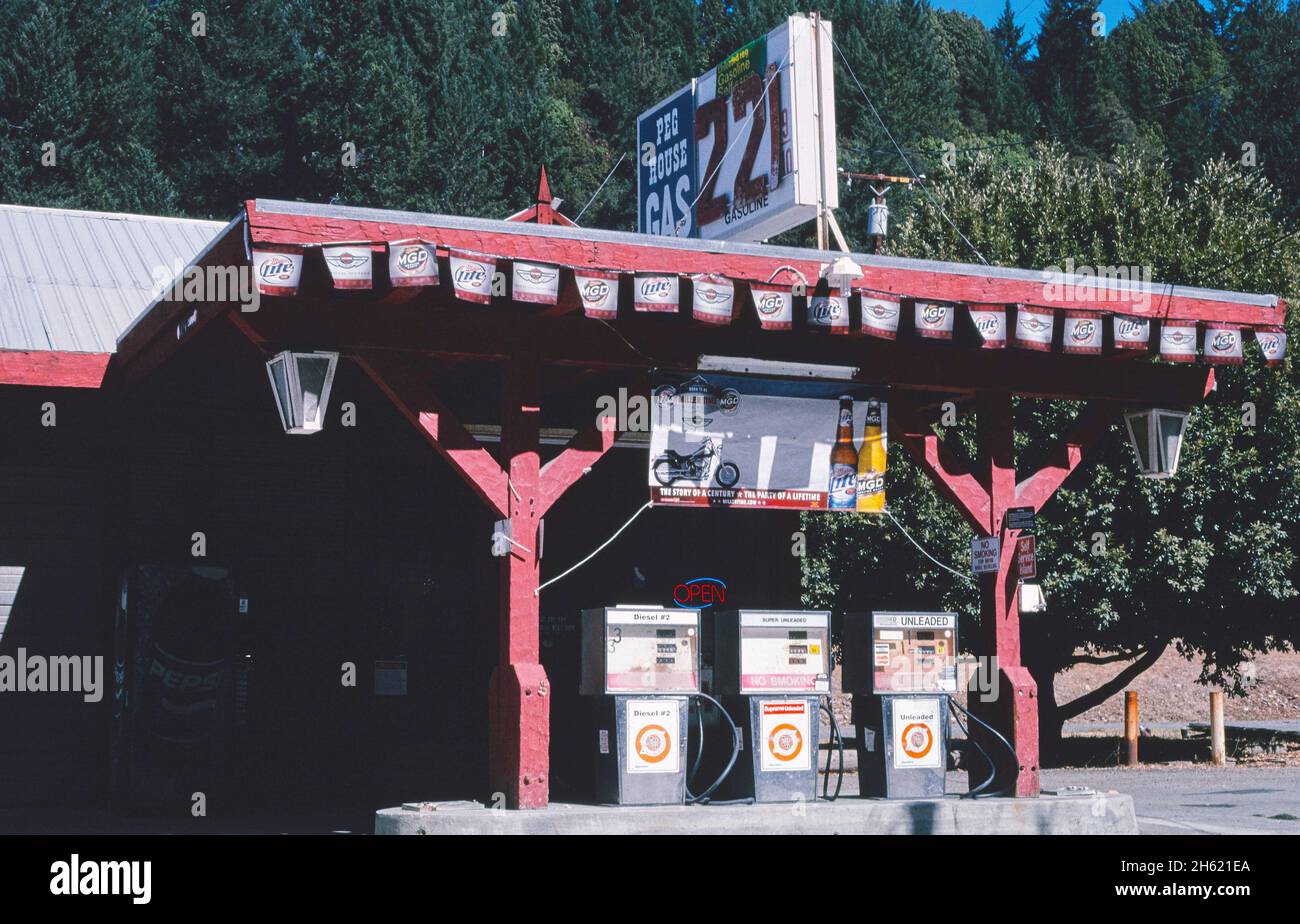 Peg House Gas, Route 101, Leggett, California; ca. 2003 Stock Photo Alamy