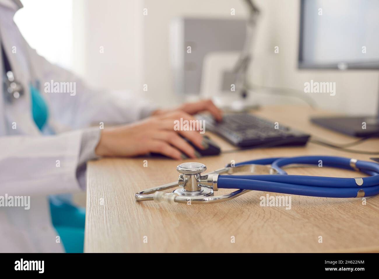 Doctor stethoscope hi-res stock photography and images - Alamy