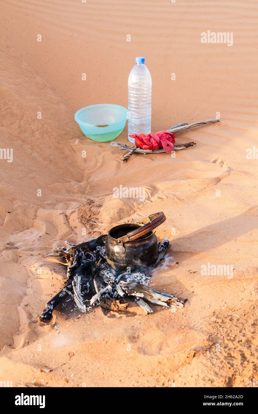 Boiling of a water in the sand dunes of Sharqiya Wahiba Sands, Oman ...
