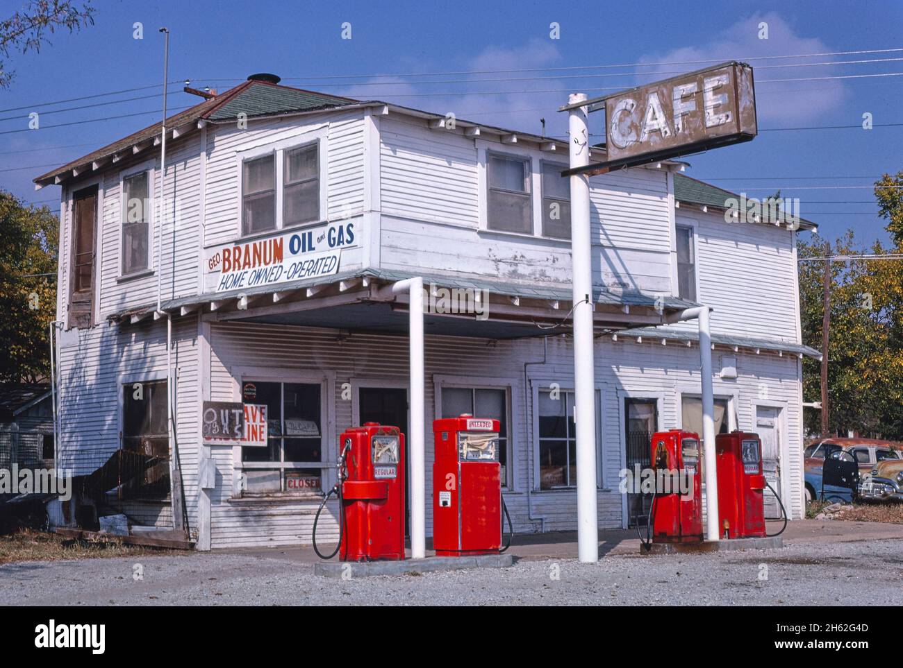 Gas station, Pawhuska, Oklahoma; ca. 1979 Stock Photo Alamy
