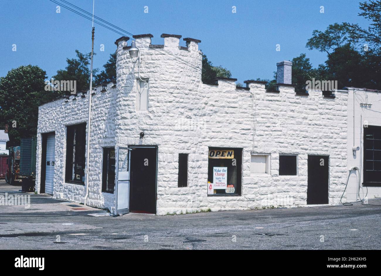 Marathon Gas, Mantua, Ohio; ca. 1988 Stock Photo Alamy