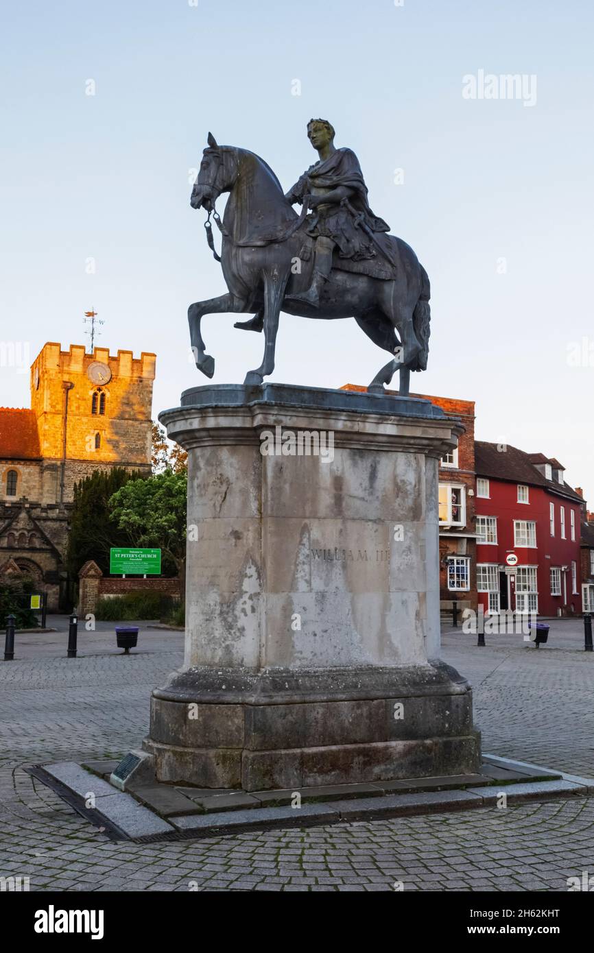 england,hampshire,petersfield,equestrian statue of prince william iii on horseback Stock Photo