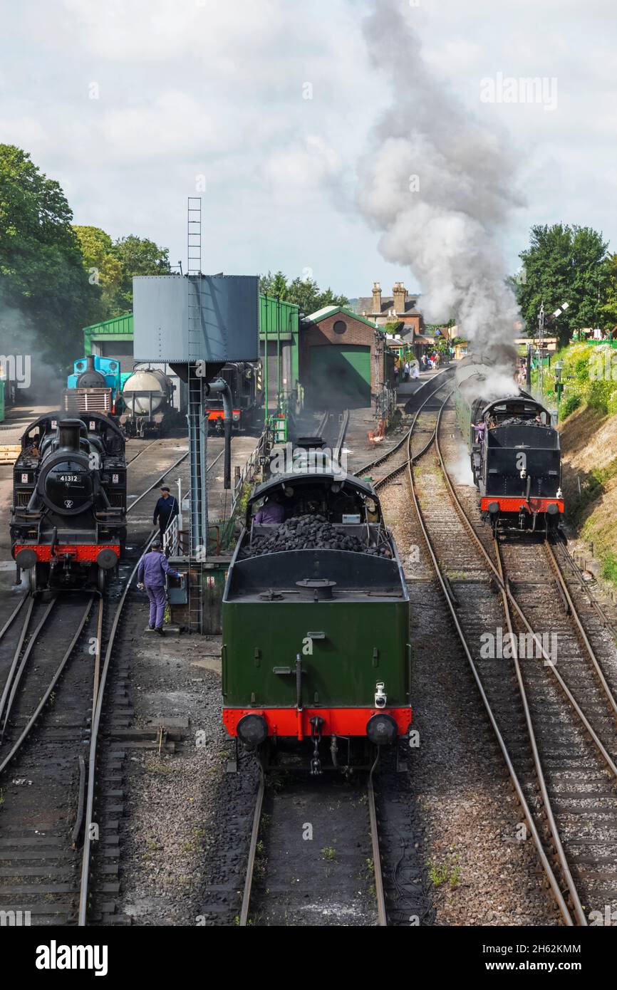england,hampshire,ropley,ropley station,the mid-hants heritage railway aka the watercress line,steam trains Stock Photo