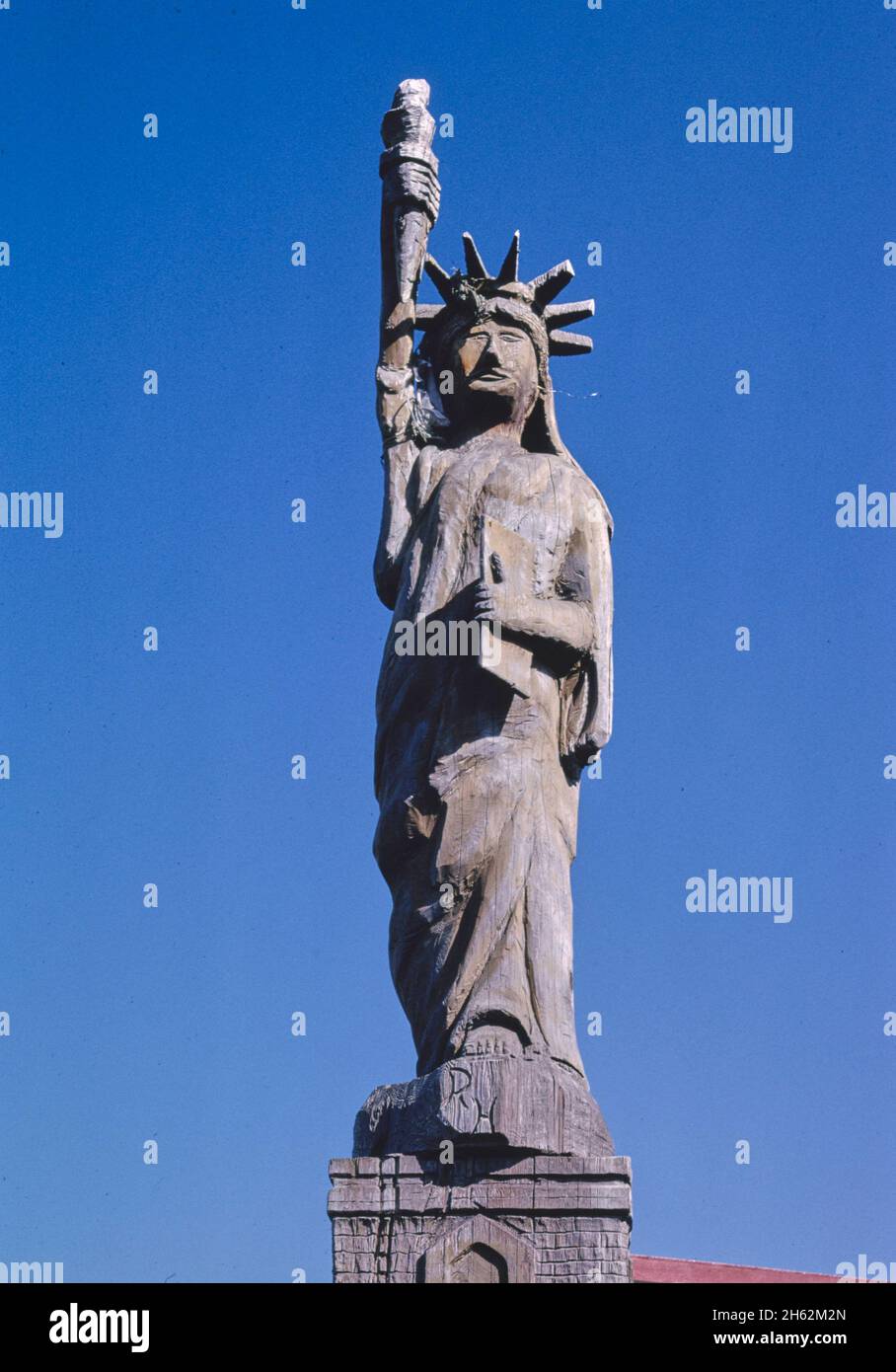 Statue of Liberty at Shoreline market (close up), Route 101, Orick
