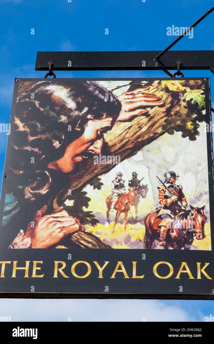 england,hampshire,langstone,the royal oak pub sign Stock Photo