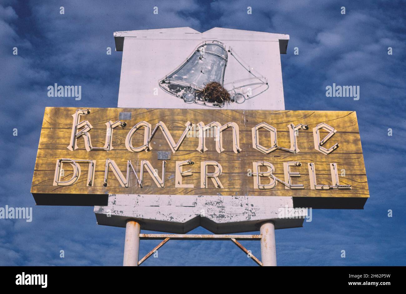 Kravmore dinner bell restaurant hires stock photography and images Alamy
