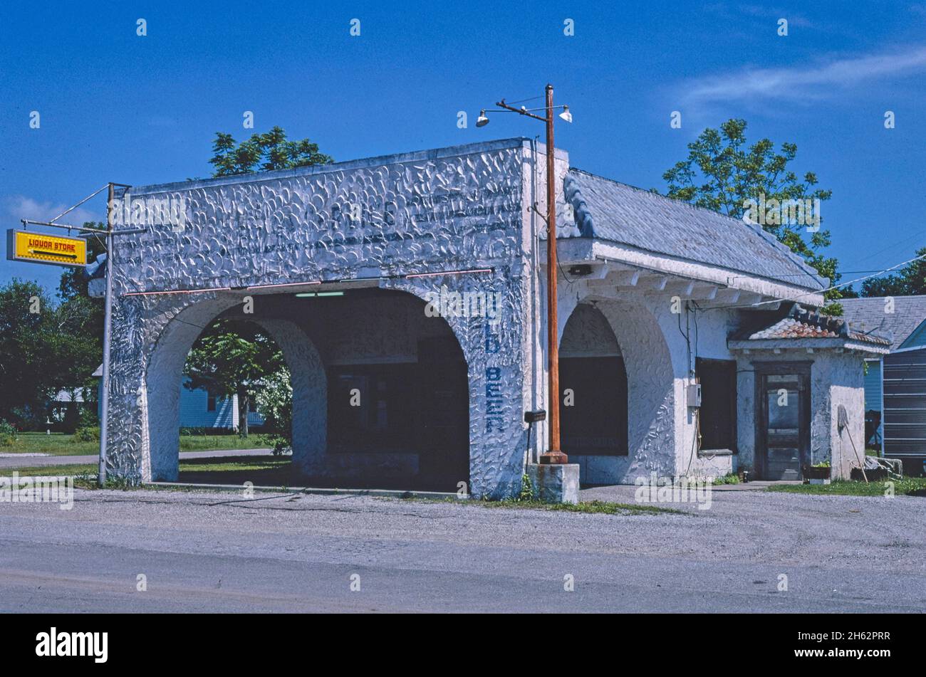 Liquor store gas station, Afton, Oklahoma; ca. 1982 Stock Photo Alamy