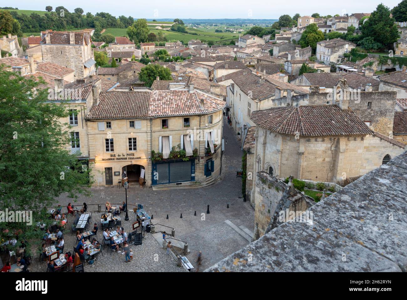france,nouvelleaquitaine,gironde department,saint emilion,old town