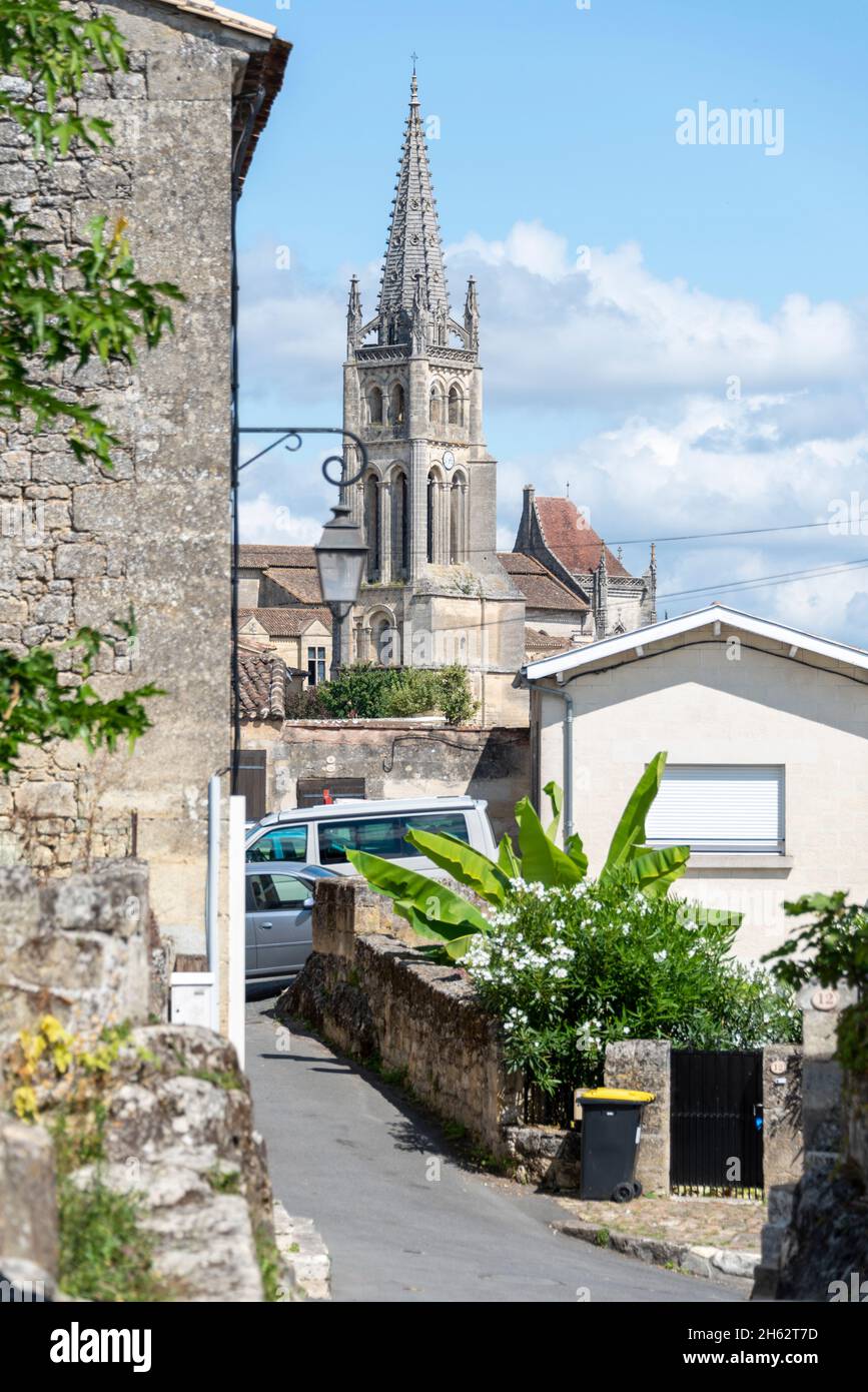 france,nouvelleaquitaine,gironde department,saint emilion,old town with rock church,famous wine