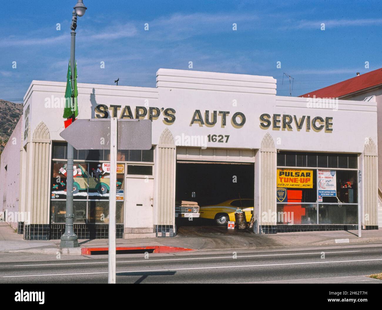 Historical auto repair hires stock photography and images Alamy