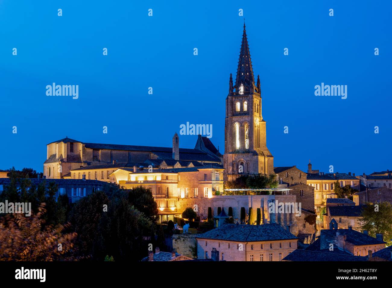 france,nouvelleaquitaine,gironde department,saint emilion,old town with rock church,famous wine