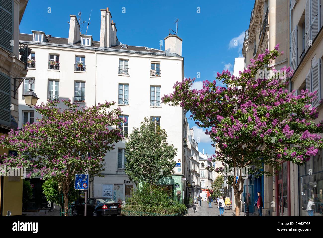 france,paris,view of the rue des rosiers,famous street in the jewish district of the marais Stock Photo