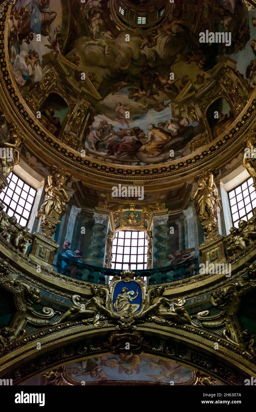 the interior of the basilica della santissima annunziata del vastato in ...
