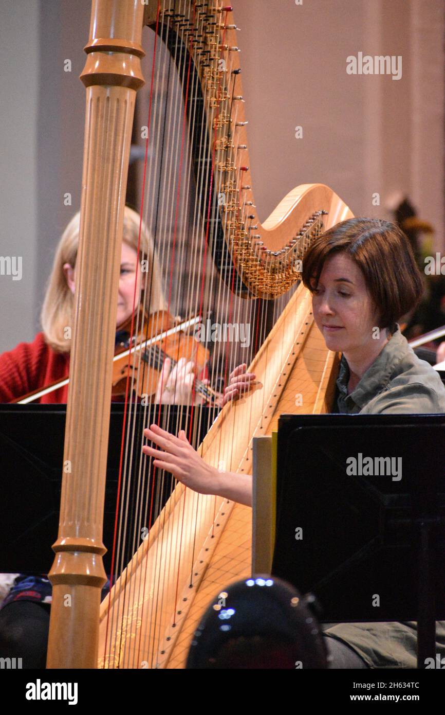 Bantry, West Cork, Ireland. 12th Nov, 2021. The Irish Chamber Orchestra and Florian Donderer of the Signum Quartett performed a beautiful program of music by Bach, Mozart, Debussy, and Leclair in Bantry's St. Brendan's church. Credit: Bantry Media/Alamy Live News Stock Photo
