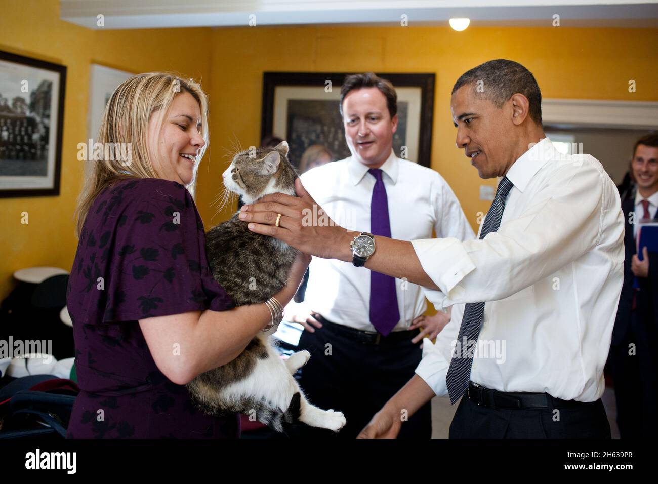 British Prime Minister David Cameron introduces President Barack Obama