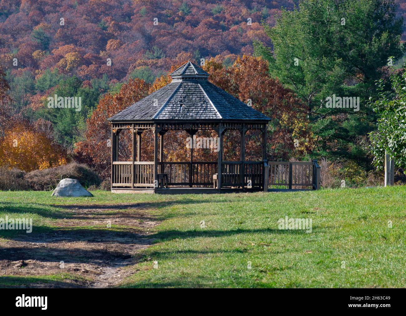 Se Permiten Perros En Sholan Farm Leominster Ma