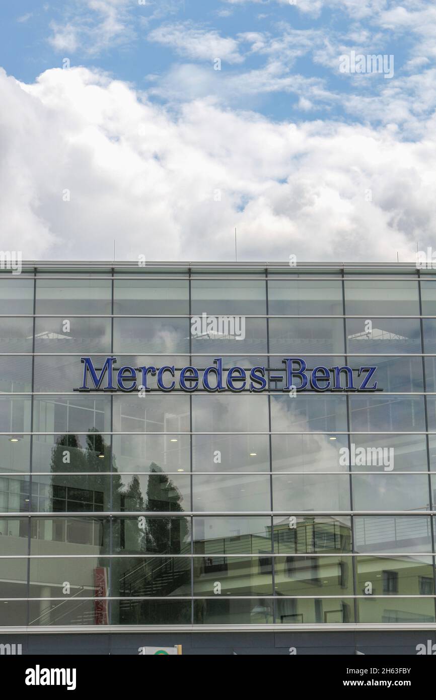 Spannende Mercedes Benz Vaihingen Fotosnull
