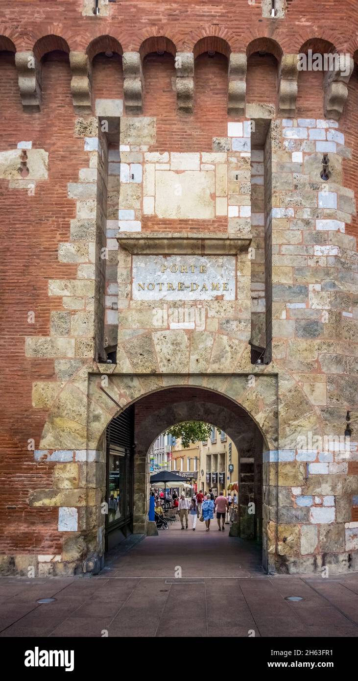 porte notre dame in perpignan. built in the xv century. monument historique, Stock Photo