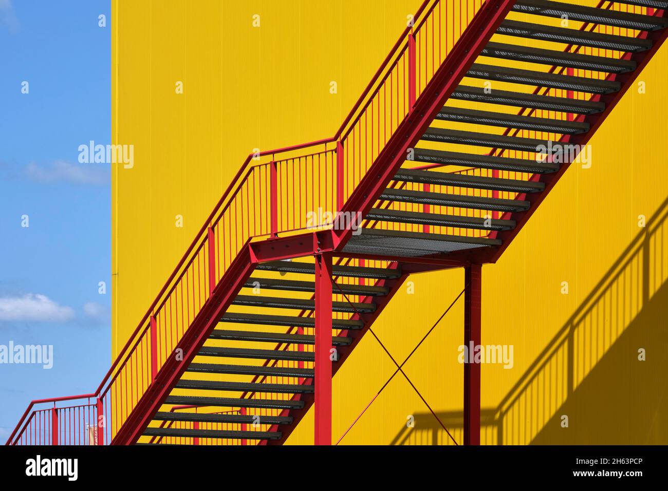 Front stairs hi-res stock photography and images - Alamy