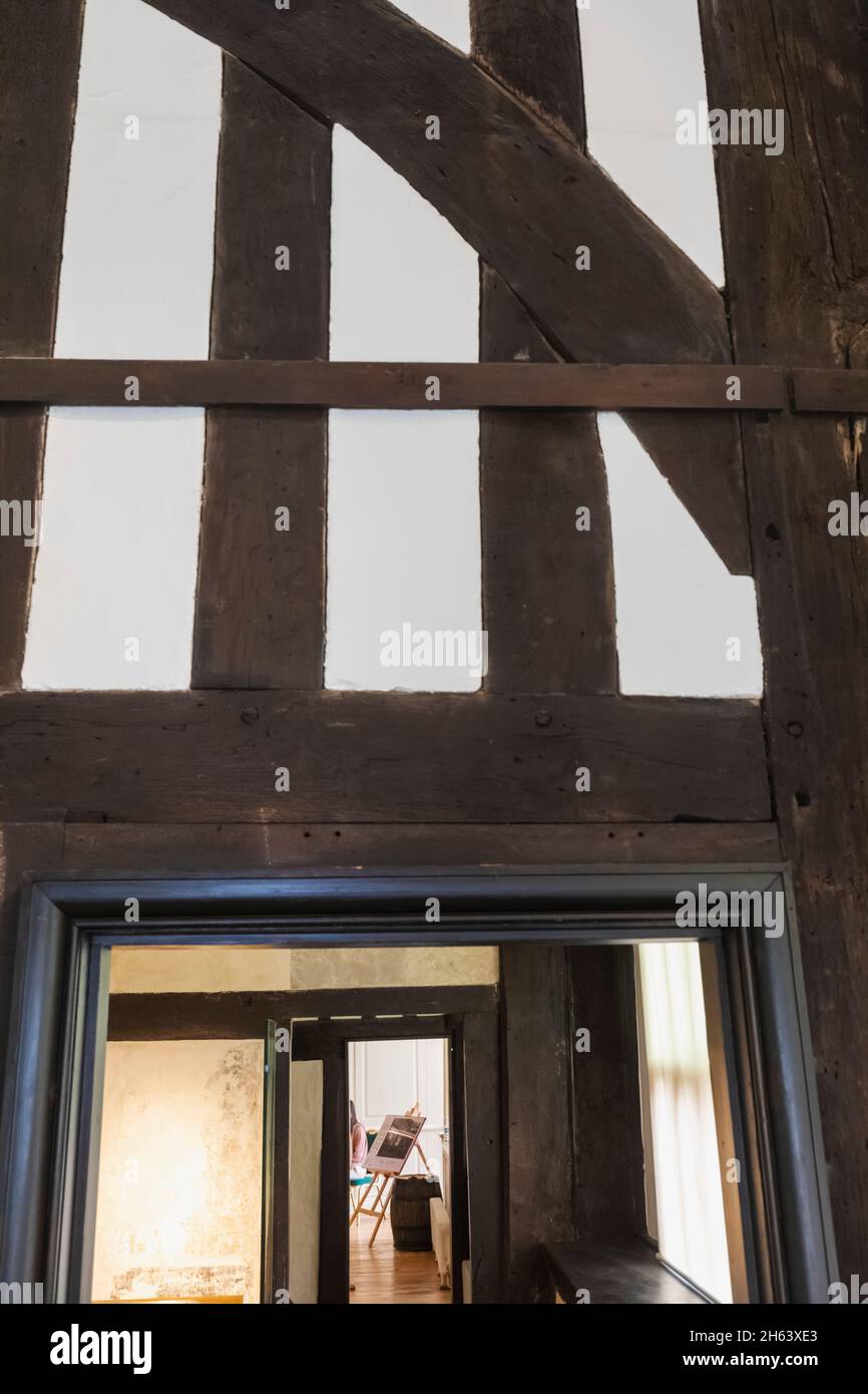 england,southampton,tudor house and garden museum,interior view showing wooden beams and timber work Stock Photo