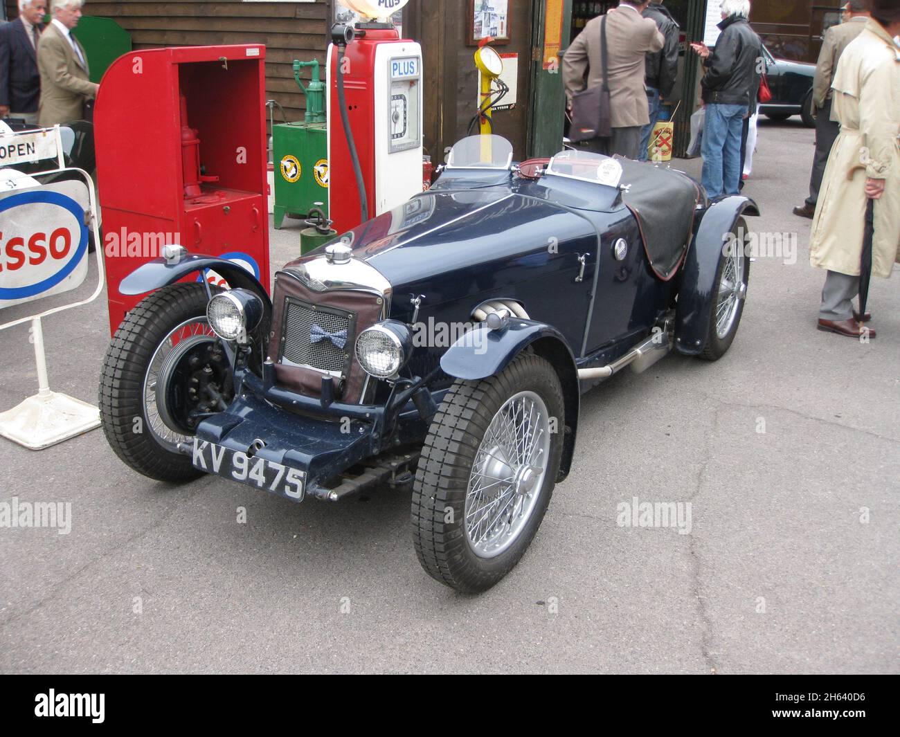 Ex Mike Hawthorn Riley Ulster Imp, Goodwood Revival Sep 18th 2009 Stock Photo