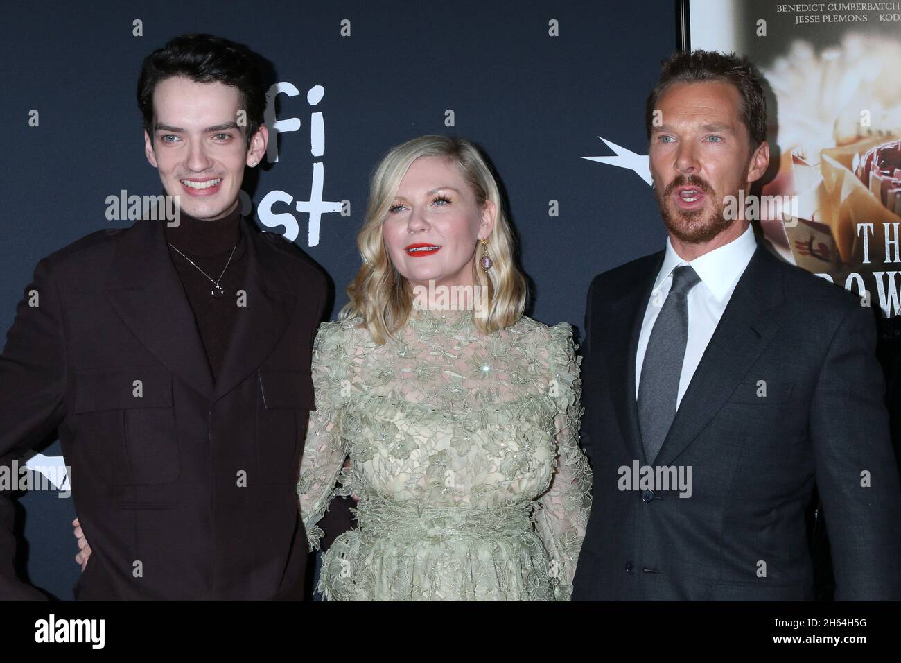 LOS ANGELES - NOV 11:  Kodi Smit-McPhee, Kirsten Dunst, Benedict Cumberbatch at the AFI Fest - The Power of The Dog LA Premiere at TCL Chinese Theater IMAX on November 11, 2021 in Los Angeles, CA Stock Photo