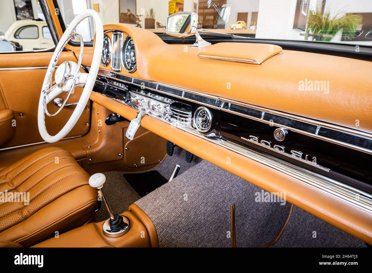 Mercedes 300 Sl Stock Photo - Alamy