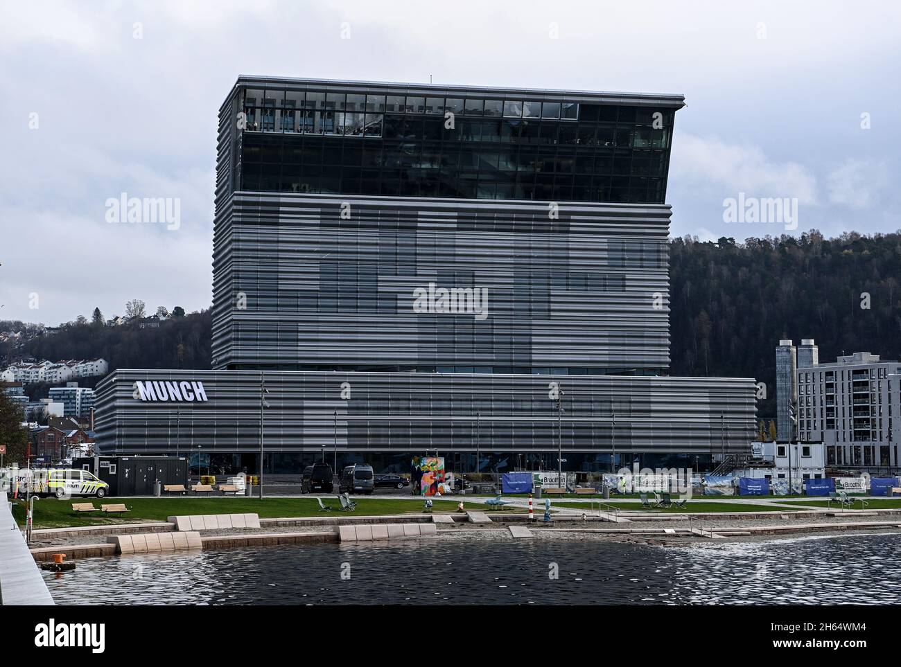 Oslo, Norway. 05th Nov, 2021. The building of the Munch Museum on the Oslofjord. The museum is also called Lambda because of its shape. Credit: Britta Pedersen/dpa-Zentralbild/dpa/Alamy Live News Stock Photo