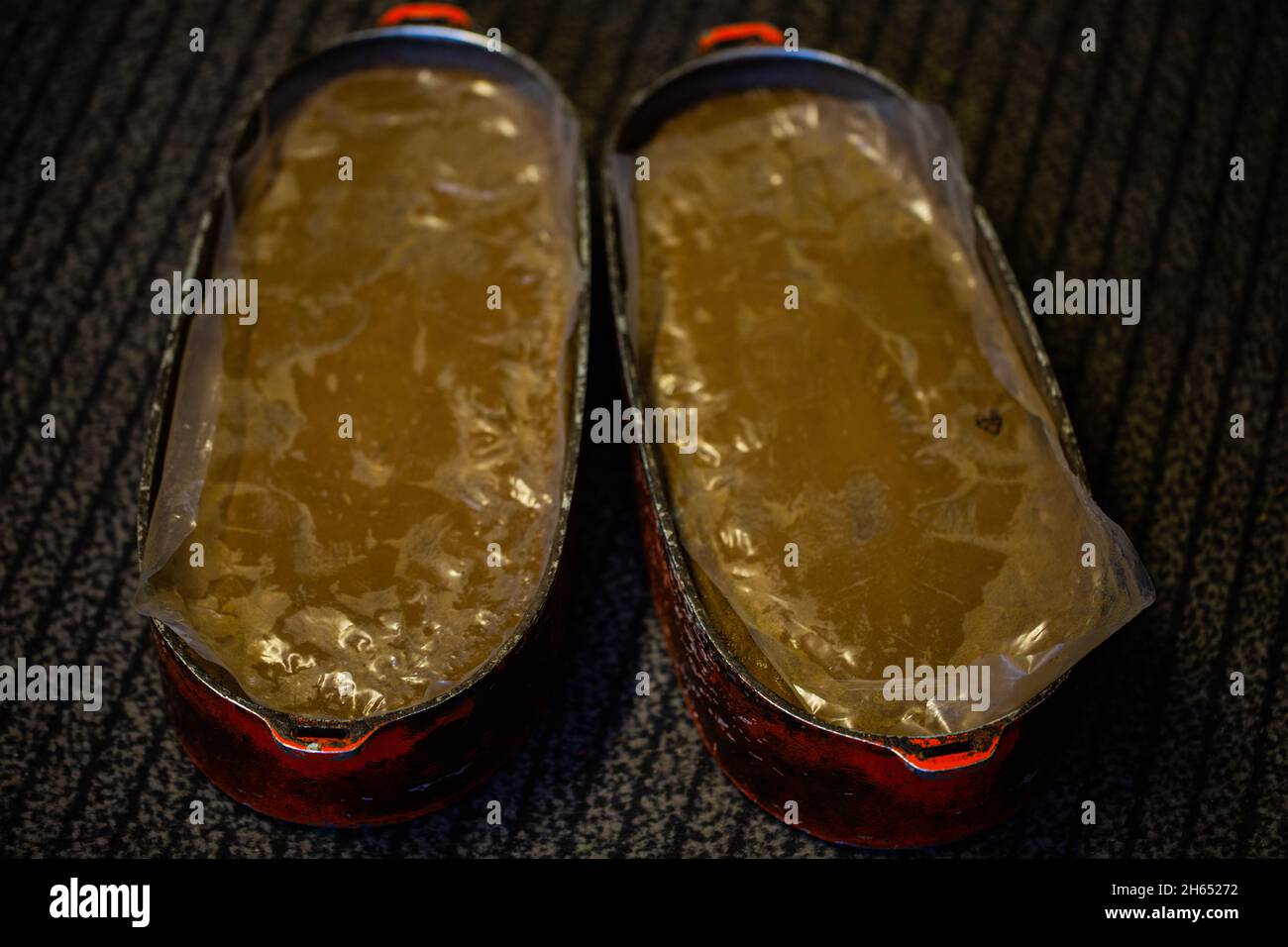 Footprint at the orthopedic master, oldfashioned method of a footprint