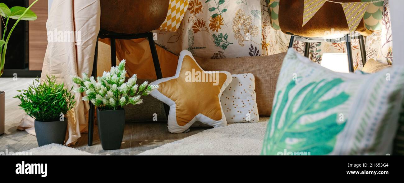Interior of homemade tent in the living room Stock Photo Alamy