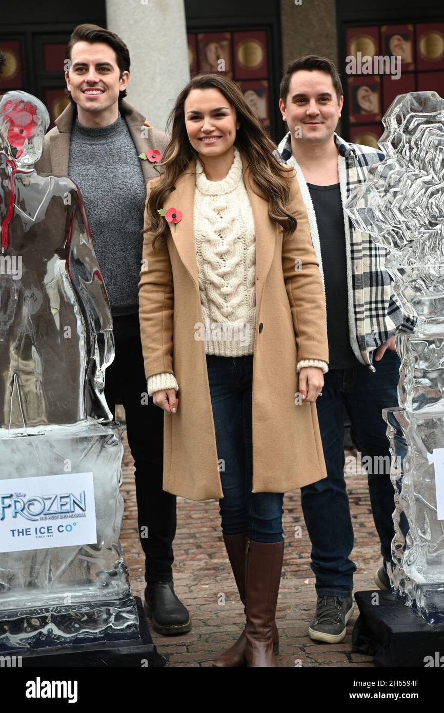 London, UK. 13th Nov, 2021. The cast of the Frozen Musical attended the Disney’s Frozen