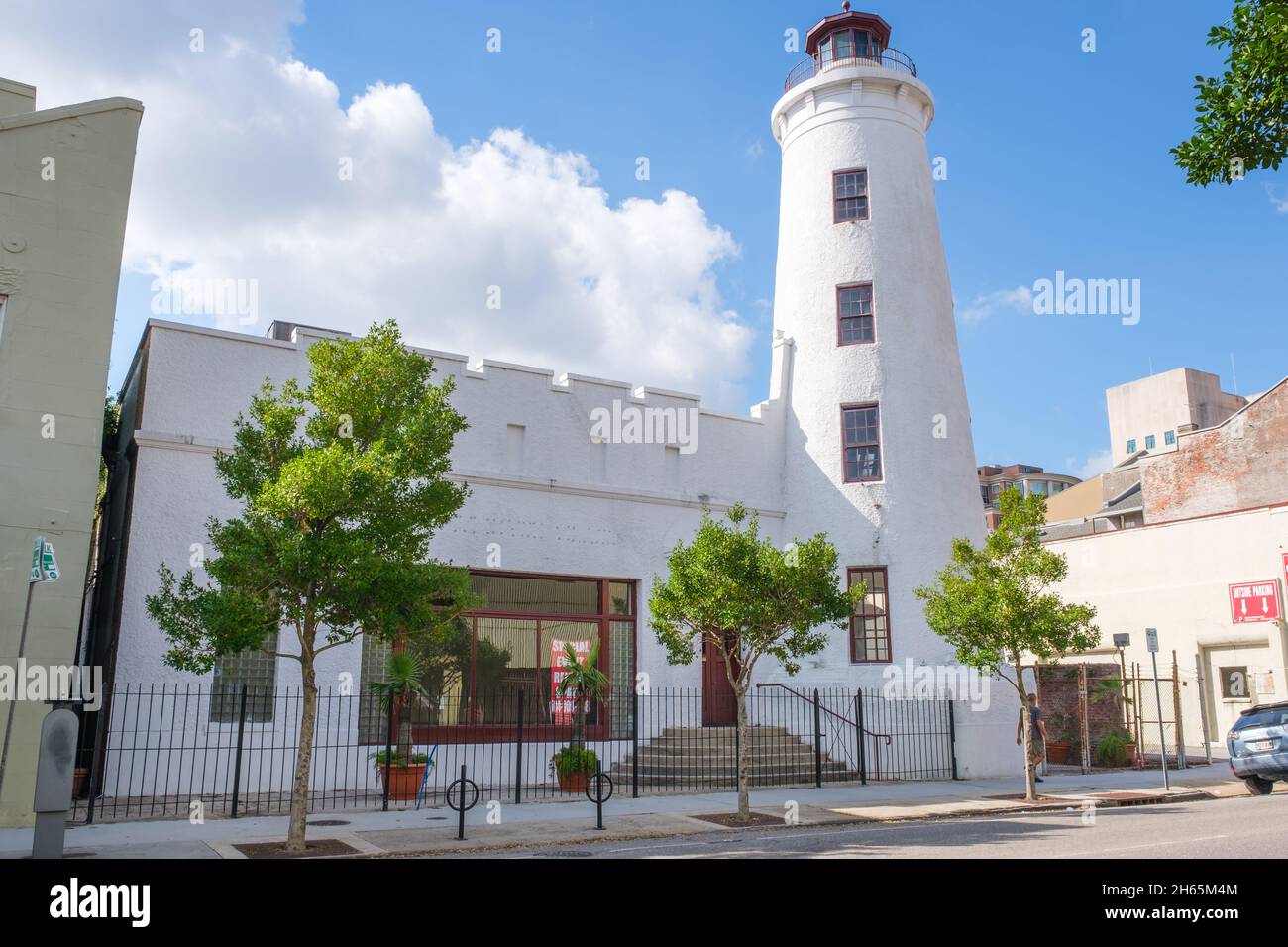 NEW ORLEANS, LA, USA - OCTOBER 10, 2021: Lighthouse building on Camp Street in the Central Business District Stock Photo