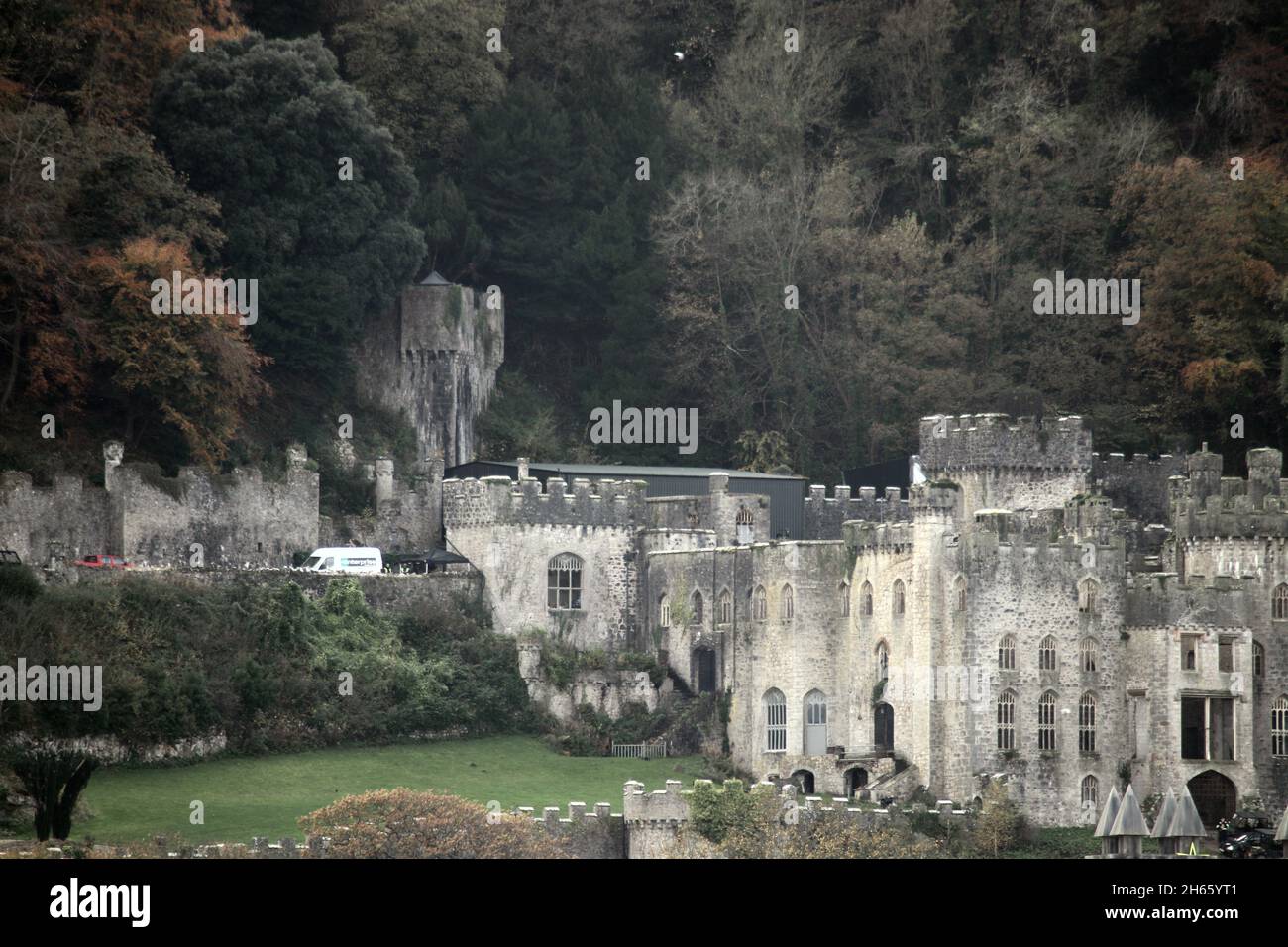 Gwrych Castle Abergele Wales New Photos Show Preparations Well gwrych-castle-abergele-wales-new-photos-show-preparations-well