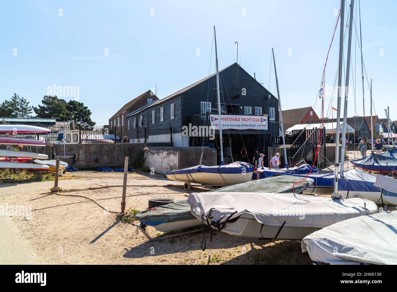 Whitstable Yacht Club, Whitstable Bay, Kent Stock Photo Alamy