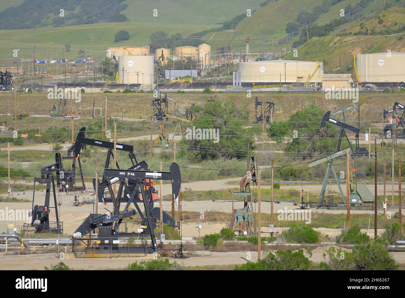 The San Ardo Oil Field, Salinas Valley CA Stock Photo Alamy