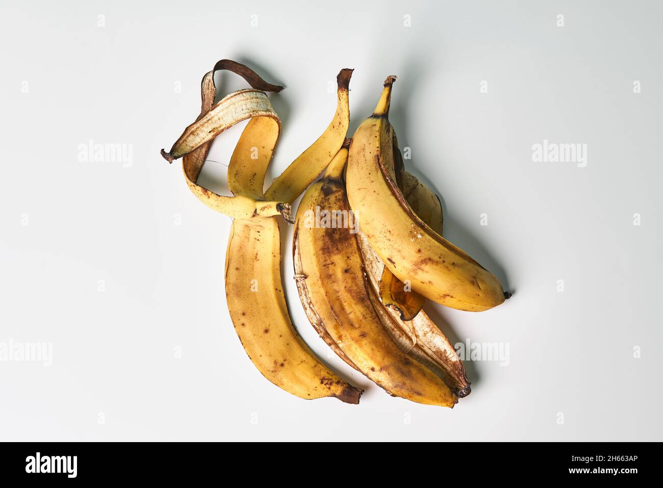Banana peels or banana skin. Using banana peels in compost, for skin