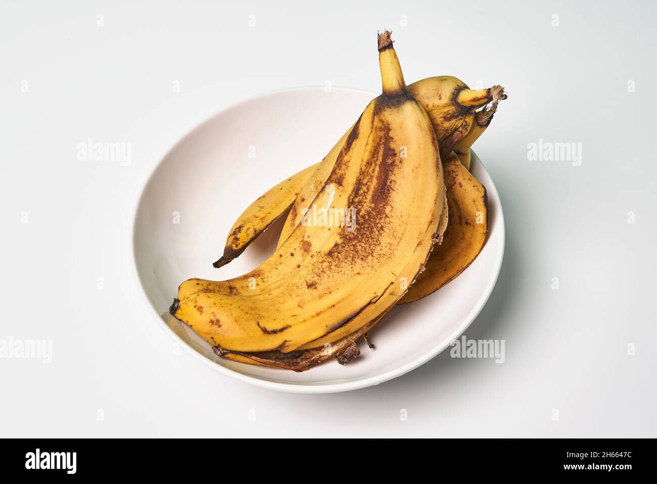 Banana peels or banana skin. Using banana peels in compost, for skin