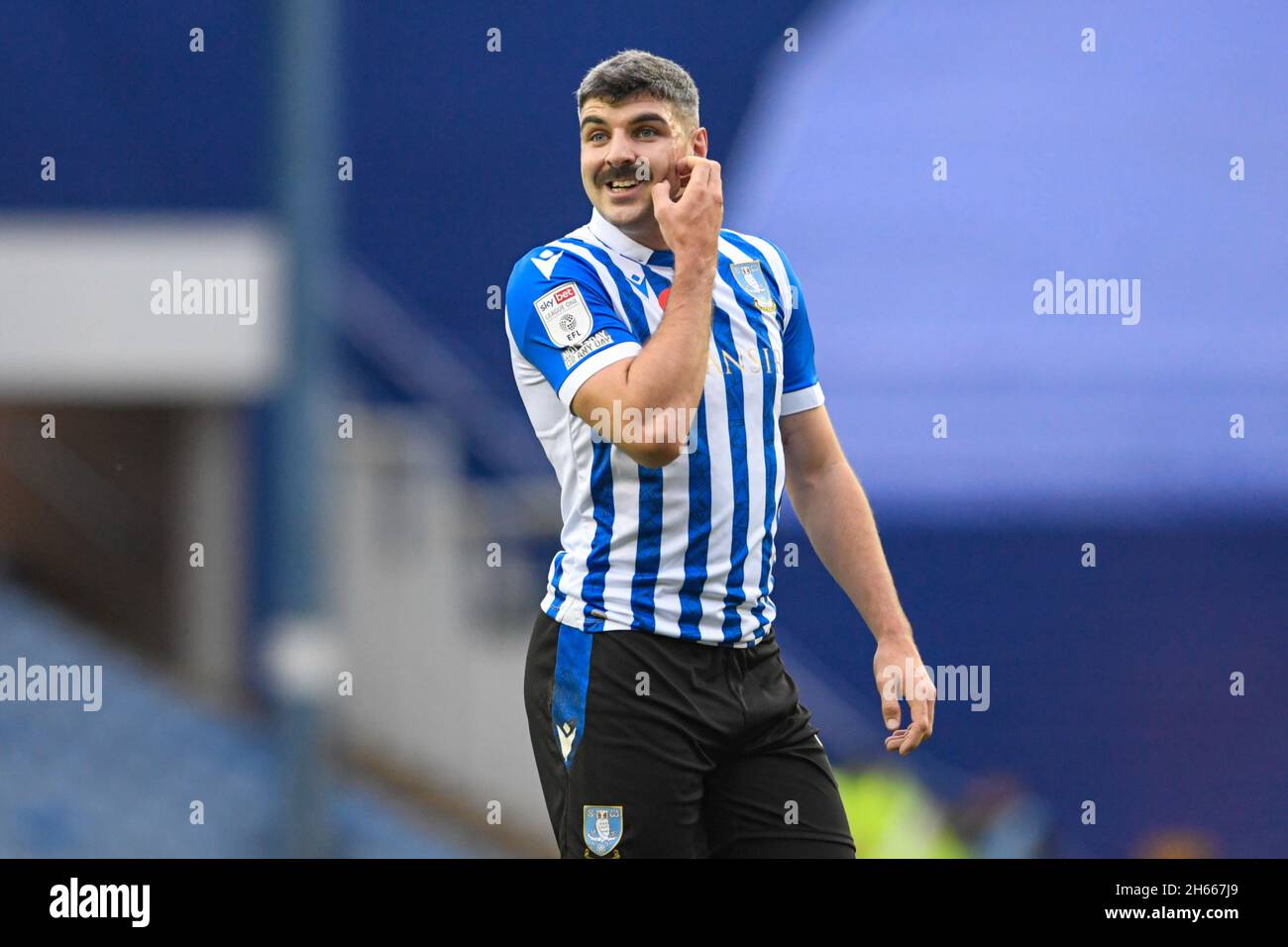 Sheffield Uk 13th Nov 21 Callum Paterson 13 Of Sheffield Wednesday In Action During The Game In Sheffield United Kingdom On 11 13 21 Photo By Simon Whitehead News Images Sipa Usa Credit Sipa Usa Alamy Live