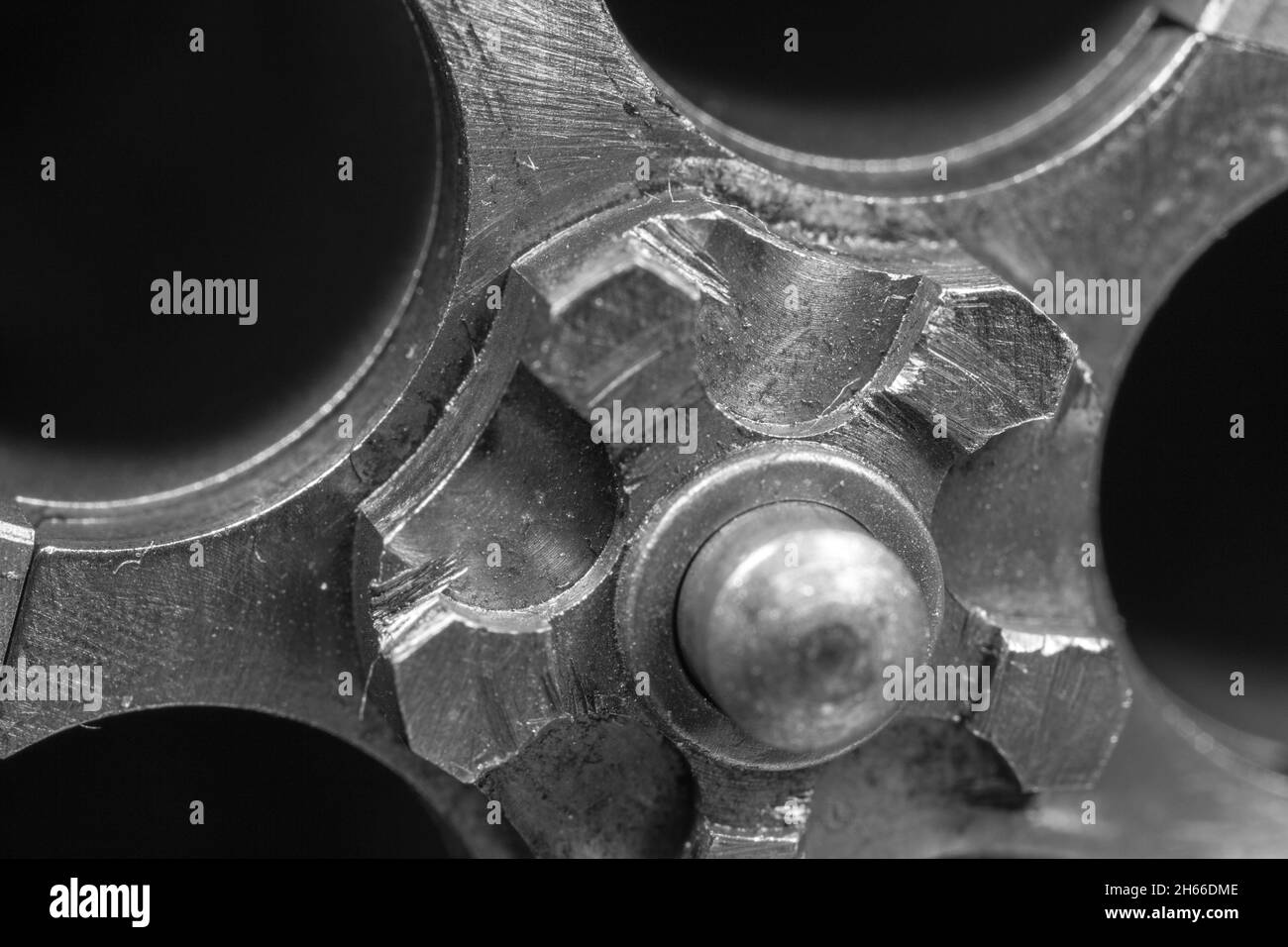 Revolver cylinder Black and White Stock Photos & Images Alamy