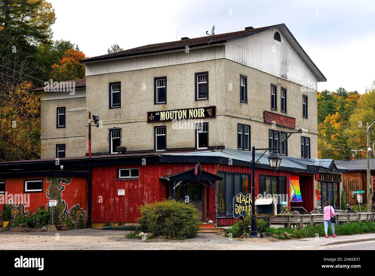 Wakefield, Canada – October 9, 2021: The Black Sheep Inn is a well-respected pub/cabaret that has hosted many live concerts over the years.  It locate Stock Photo