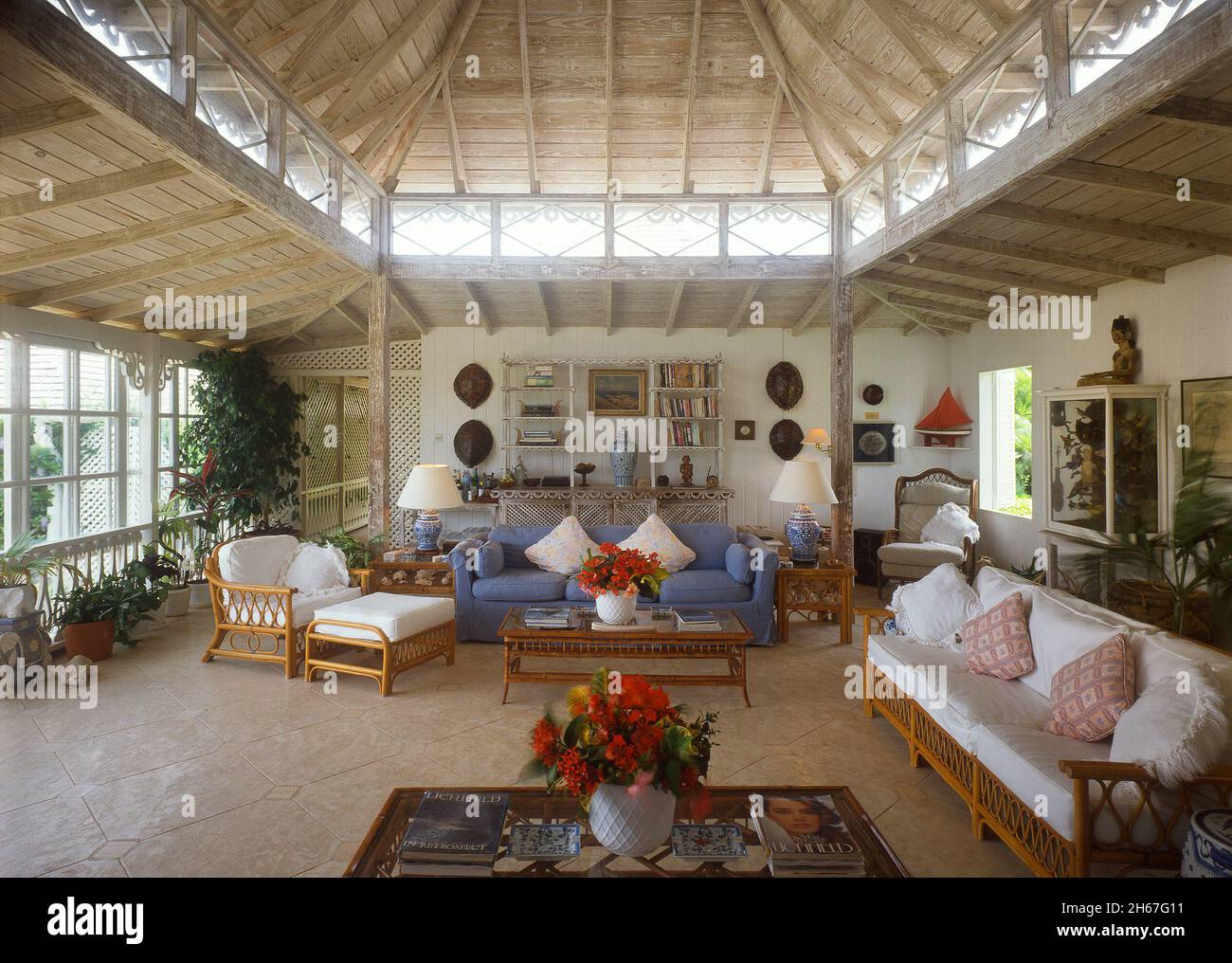 Interior of the Mustique home (Obsidian) Patrick Anson 5th Earl of Lichfield  Photographed in the early 1990s located in the Caribbean Stock Photo