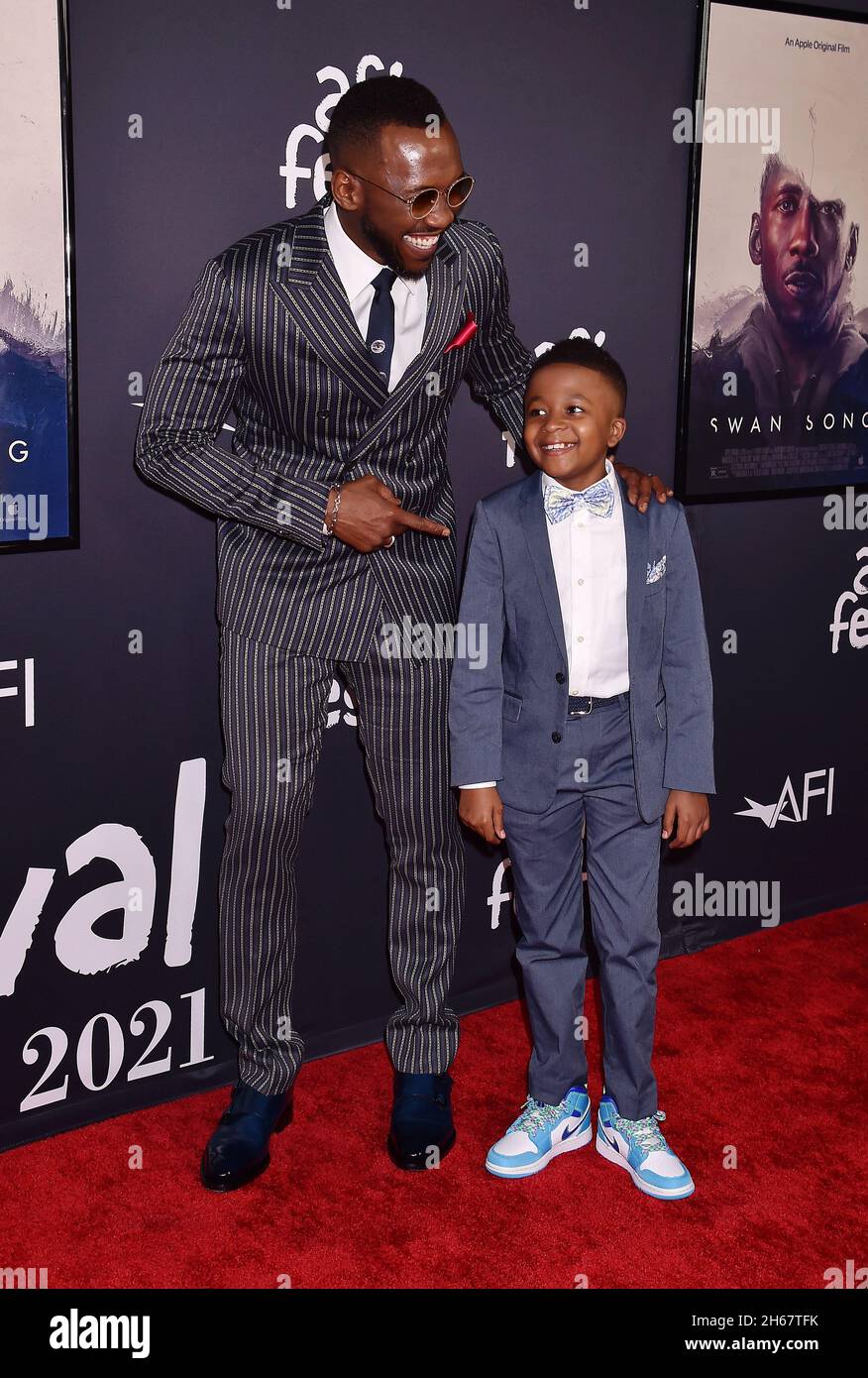 HOLLYWOOD, CA - NOVEMBER 12: Actors Mahershala Ali (L) and Dax Rey ...
