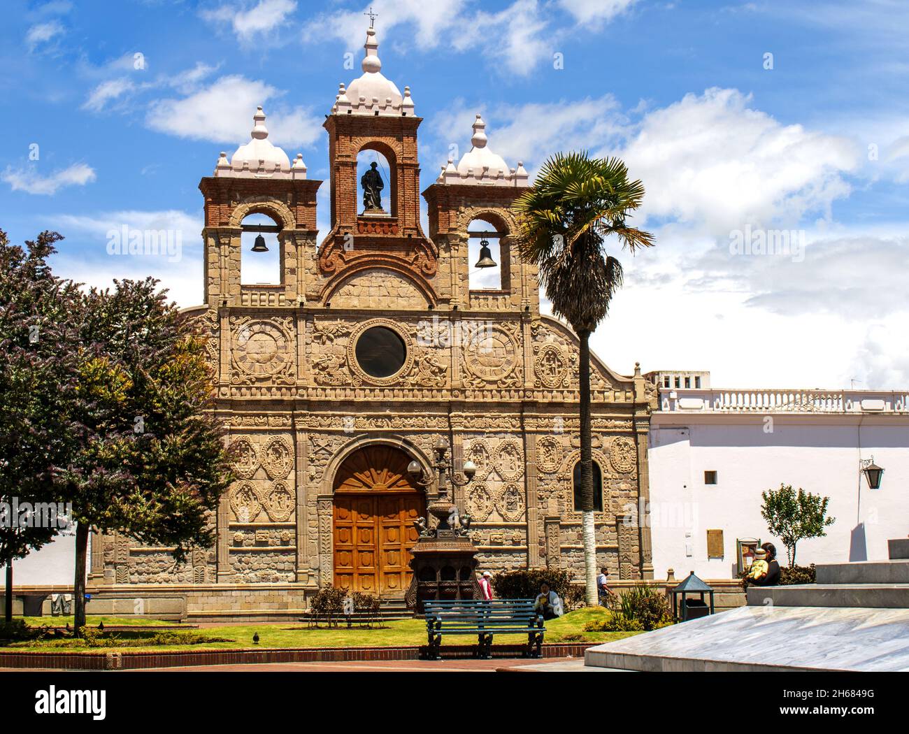 Iglesia la Catedral, entro histórico de Riobamba Stock Photo