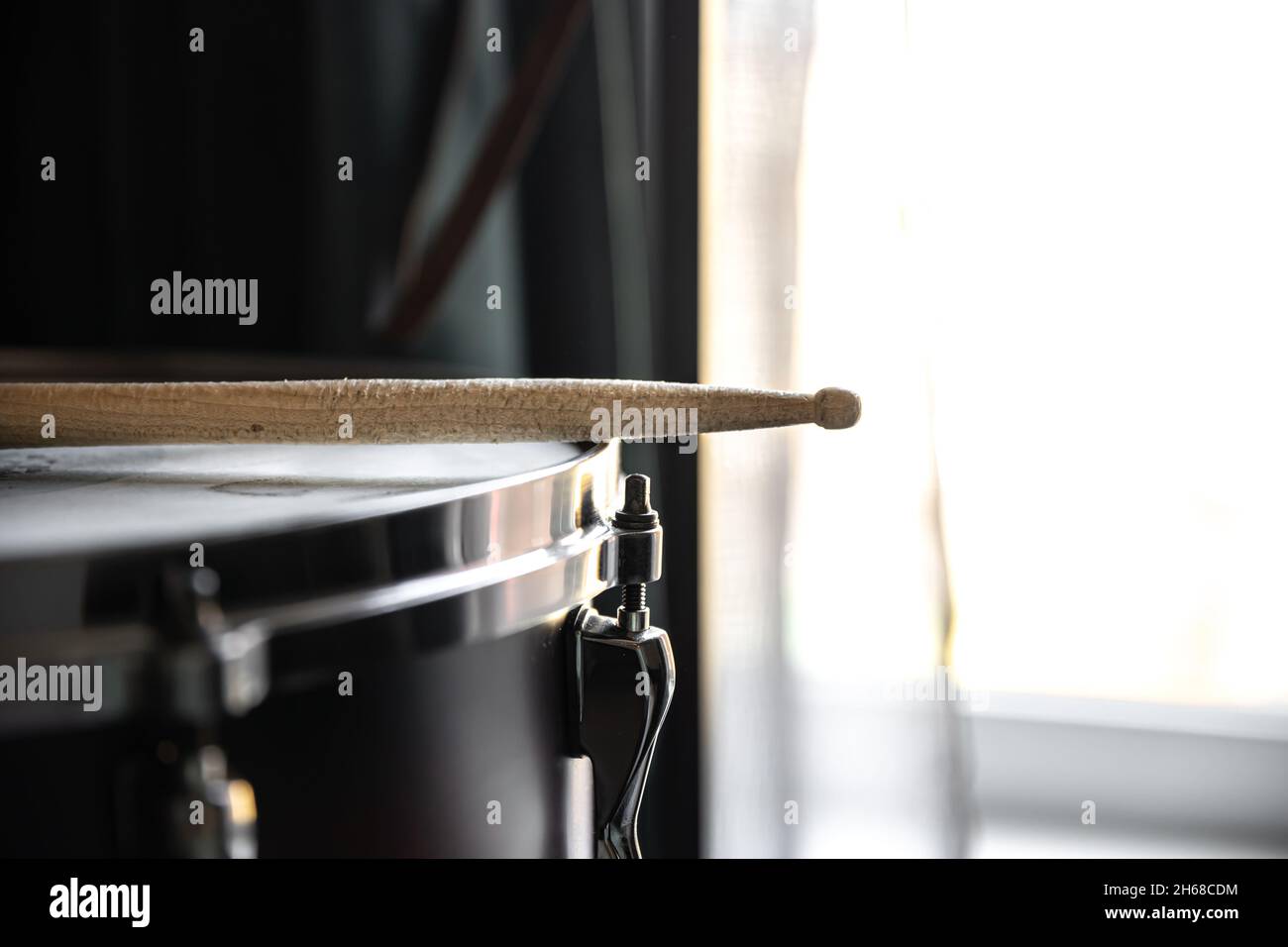 Close up of a snare drum, percussion instrument Stock Photo Alamy
