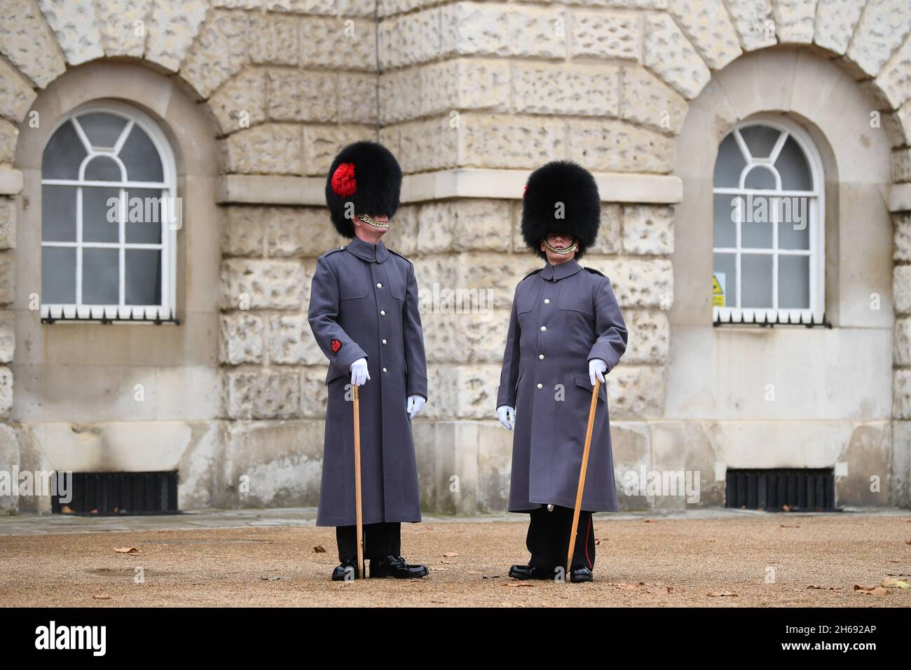 Members of the Household Cavalry prepare on Horse Guards Parade ahead of the Remembrance Sunday service at the Cenotaph, in Whitehall, London. Picture date: Sunday November 14, 2021. Stock Photo