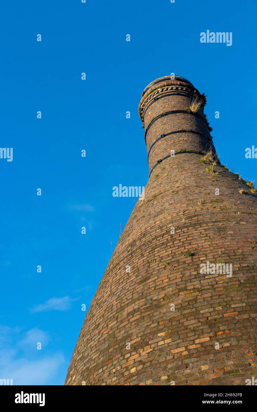 brick bottle kilns ovens for firing ceramics Gladstone pottery museum